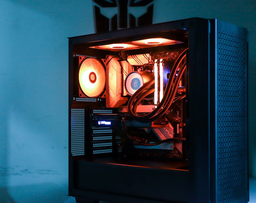 Dark side of the moon chassis with high-performance CPU liquid cooling and 1000w power supply