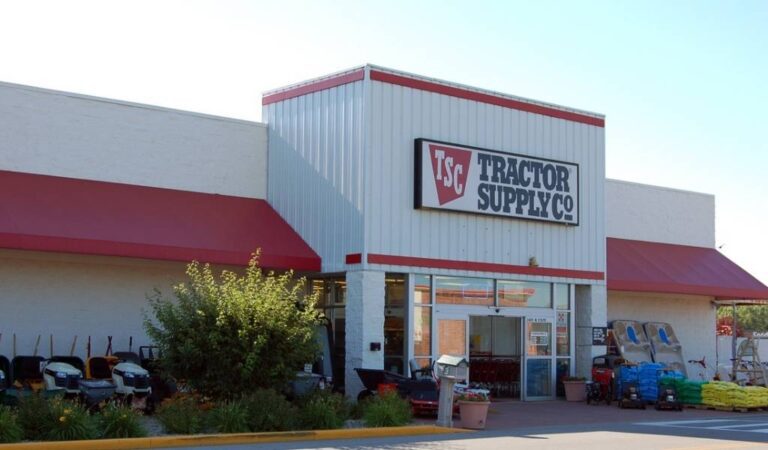 Tractor Supply Company Brentwood NH